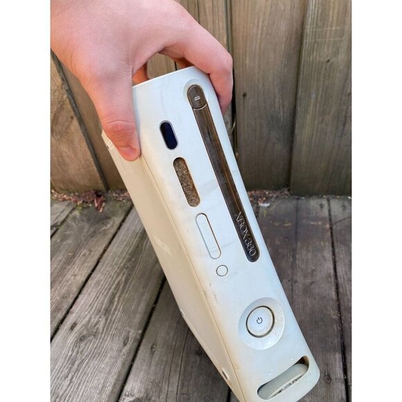 Microsoft Xbox 360 60GB Console ONLY - UNTESTED - Picture 5 of 10